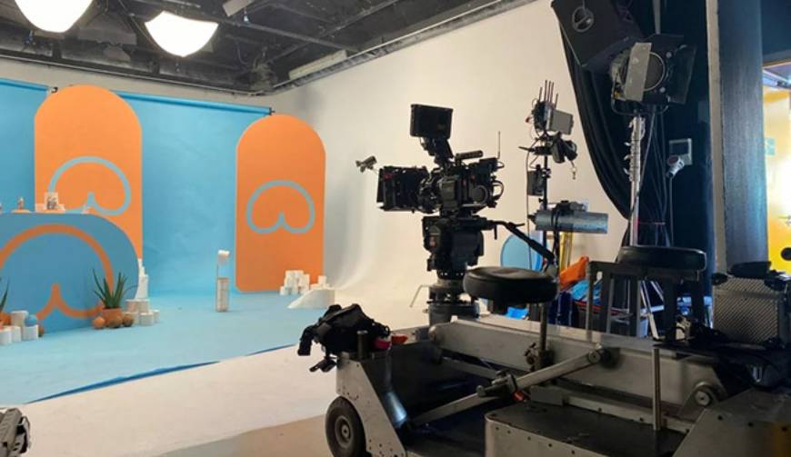 普宁市极致互动，品质至上，树立行业标杆的产品宣传视频